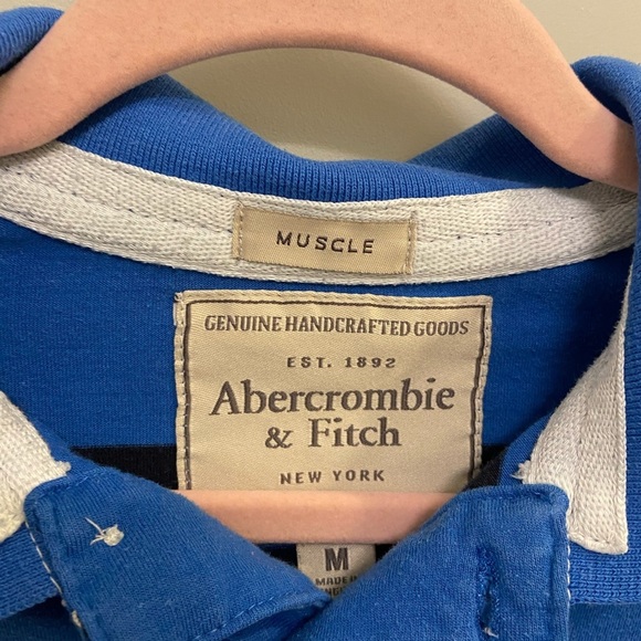 Abercrombie and Fitch Stripped Polo Shirt Size Medium Blue GUC B0032 - Picture 4 of 8